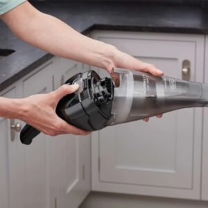 Máy Hút Bụi Cầm Tay Black And Decker 7.2V may hut bui cam tay 03