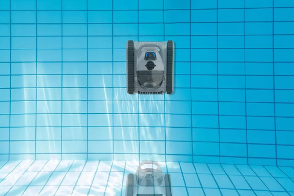 Robot Hút Cặn Bể Bơi Seauto Robot hút cặn bể bơi villa